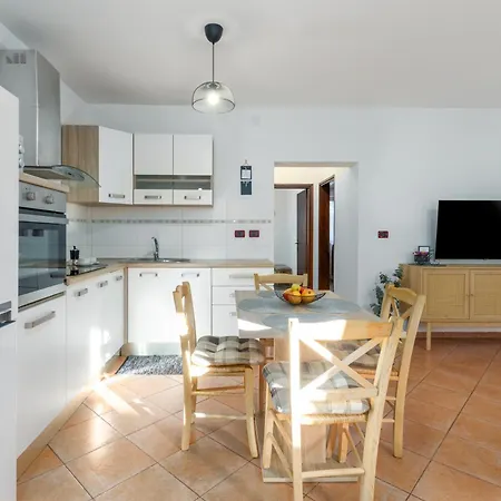 With Parking Space Basanija, Umag - 21418 Apartament *